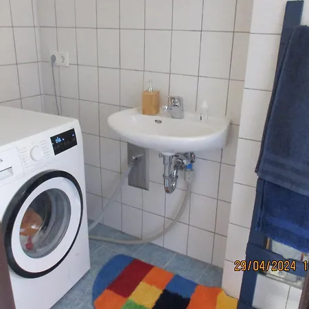 Casa Schoenblick & E-ladestation-bike Garage Limburg an der Lahn