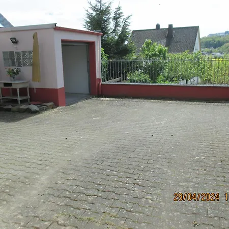 Casa Schoenblick & E-ladestation-bike Garage