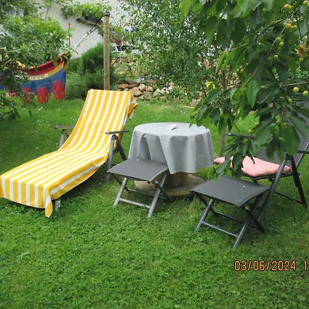 Dom wakacyjny Casa Schoenblick & E-ladestation-bike Garage *