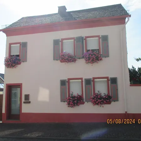 Casa Schoenblick & E-ladestation-bike Garage Limburg an der Lahn