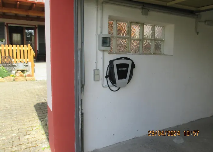 Casa Schoenblick & E-ladestation-bike Garage