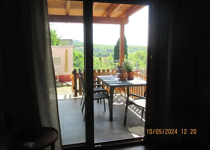 Casa Schoenblick & E-ladestation-bike Garage Tatil Evi Limburg an der Lahn